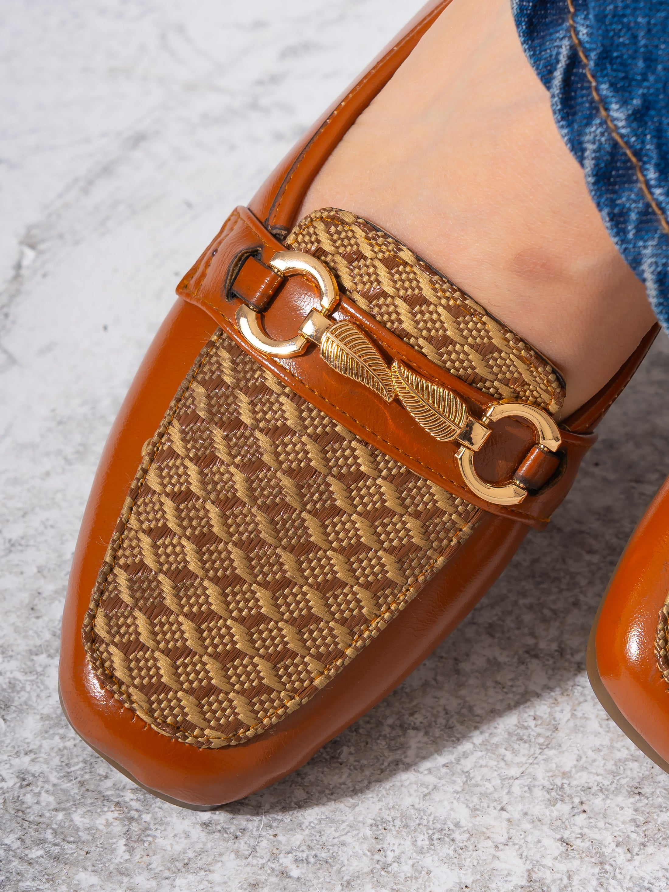 Textured Jacquard Detail Flat- CAMEL