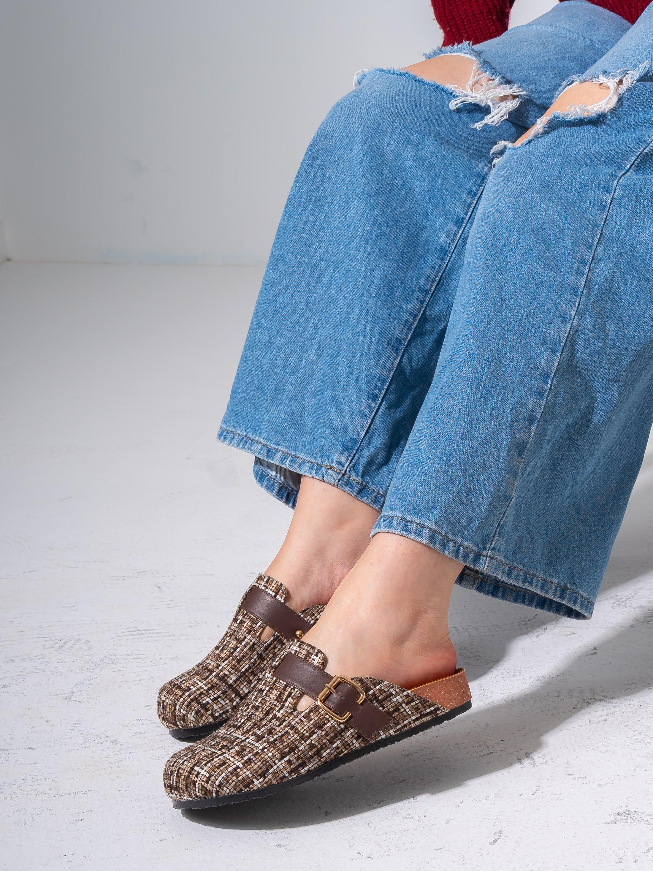 Tweed Buckle-Strap Clogs - BROWN