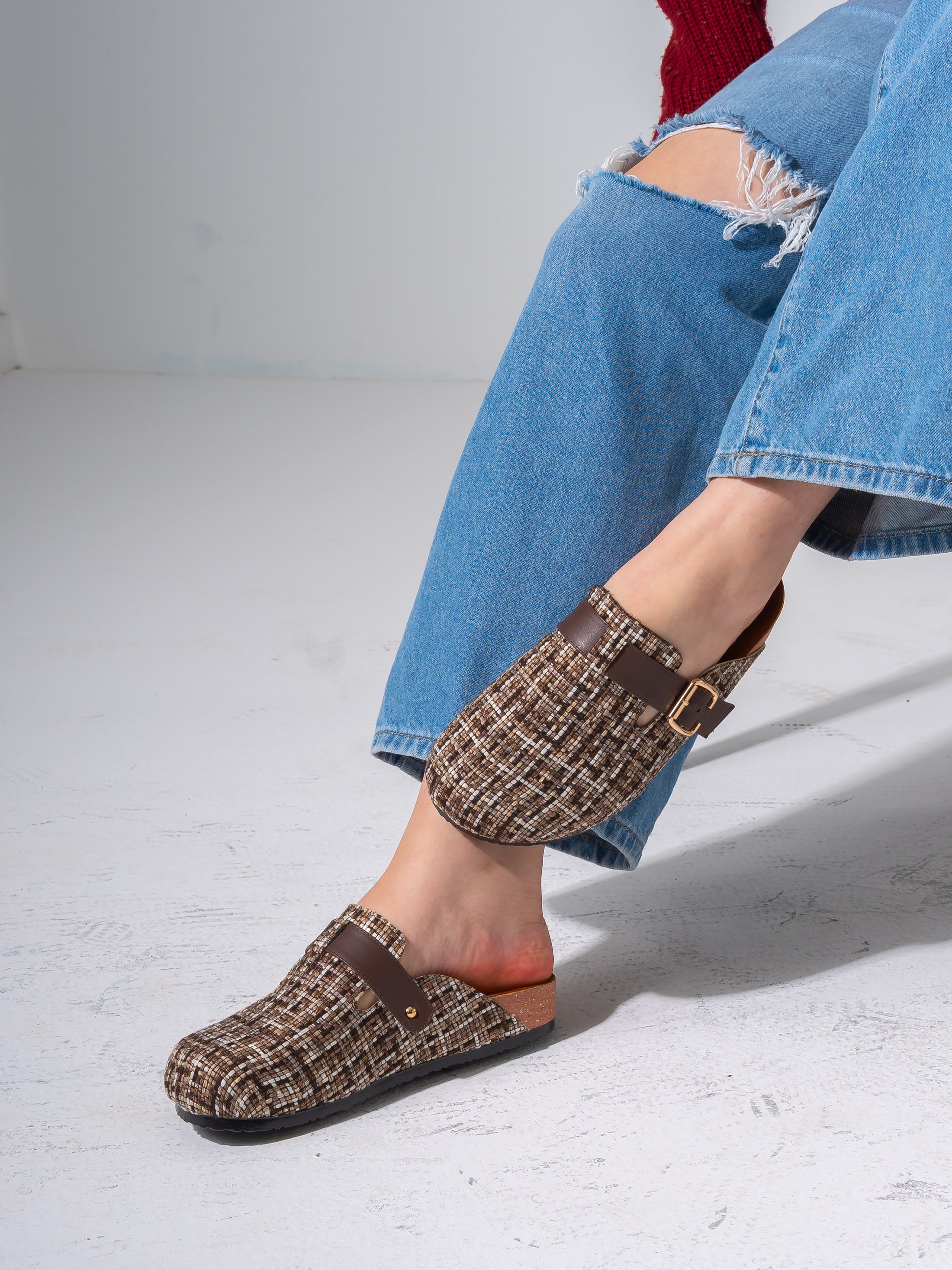Tweed Buckle-Strap Clogs - BROWN