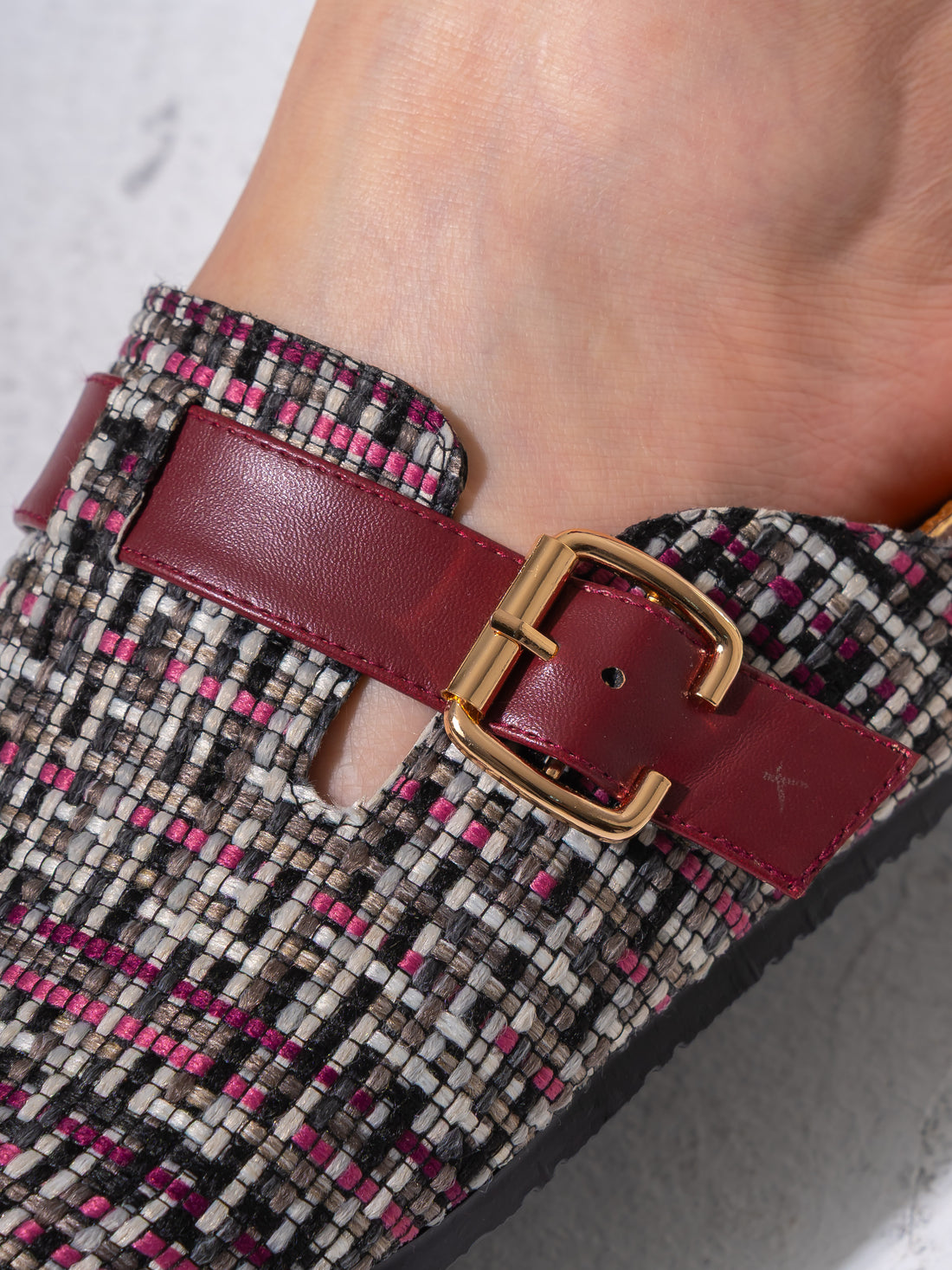 Tweed Buckle-Strap Clogs - MARRON