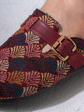 Load image into Gallery viewer, Ethnic Pattern Woven Clogs - MARRON
