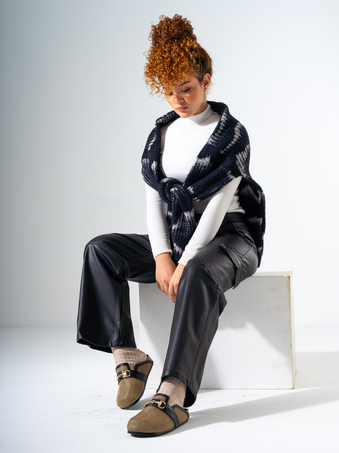 Chevron Woven Horsebit Clogs - BLACK