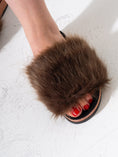 Load image into Gallery viewer, Faux Fur Single Band Slide - BROWN
