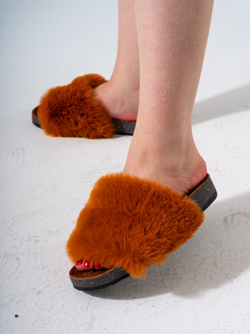 Cozy Faux Fur Comfort - CAMEL