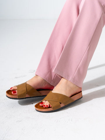 Textured Exotic Pattern Slides - CAFFE