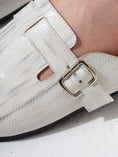 Load image into Gallery viewer, Glossy Scale-Pattern Comfort Clogs - WHITE
