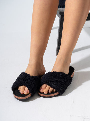 Teddy Fleece Fur Cross-Strap - BLACK