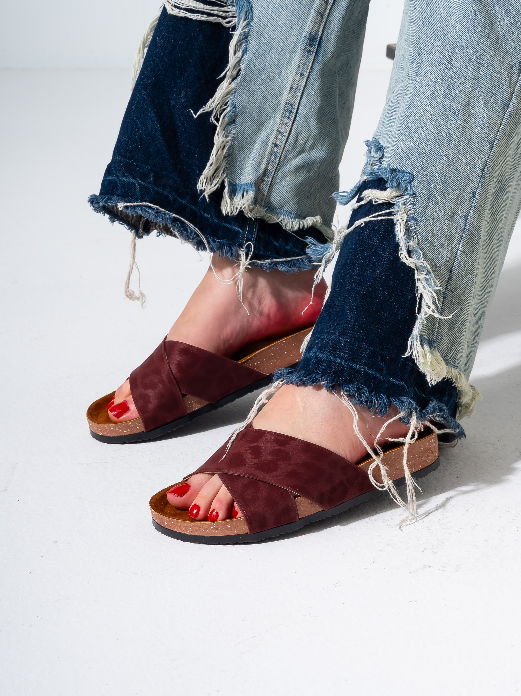 Leopard Print Criss-Cross - MARRON
