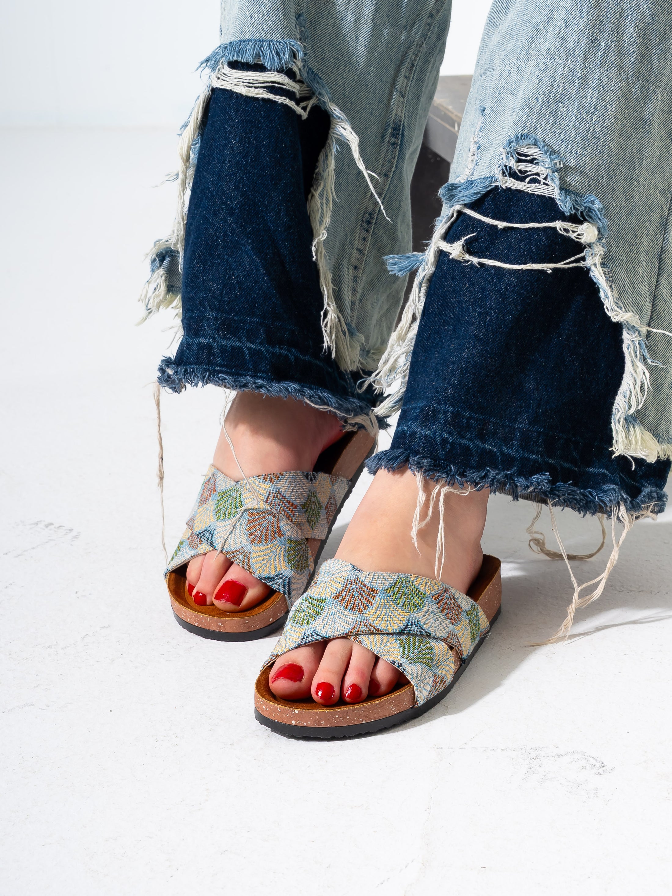 Ethnic Patterned Cross-Strap Slides - GREEN