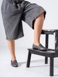 Load image into Gallery viewer, Classic Penny Flat-gray

