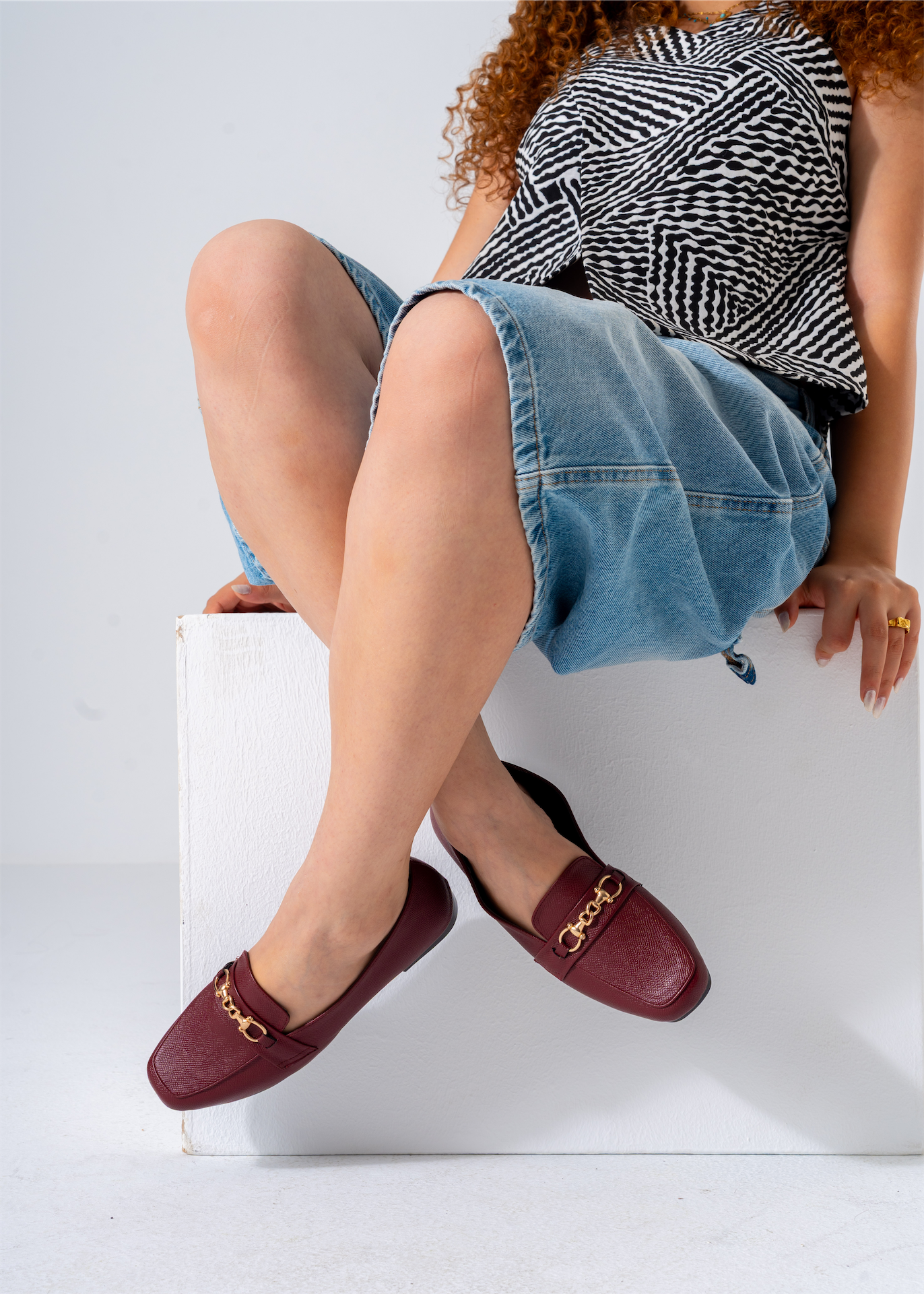 Croco-Embossed Flats-marron