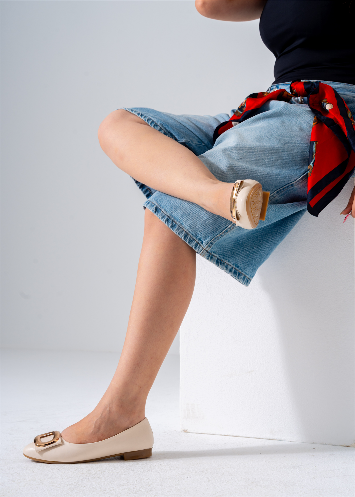 Square Buckle Flats-beige