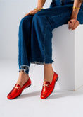 Load image into Gallery viewer, Metallic Snaffle Flat-red
