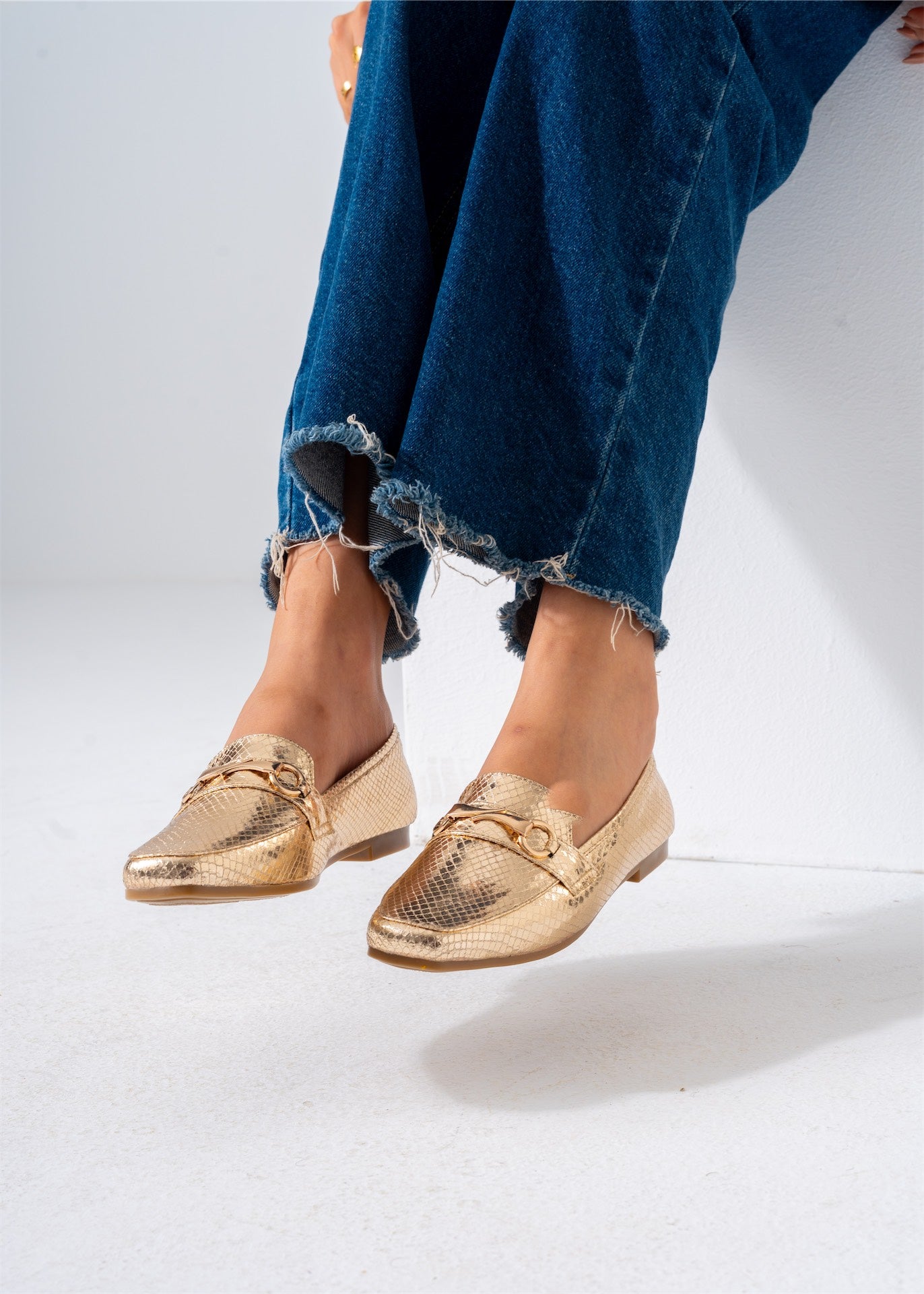 Metallic Snaffle Flat-gold