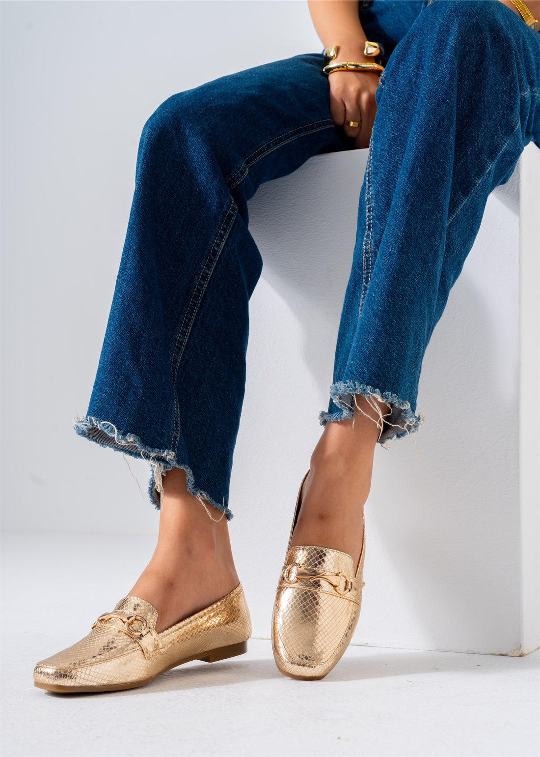 Metallic Snaffle Flat-gold