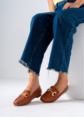 Load image into Gallery viewer, Gold Hardware Square Toe Flat-camel
