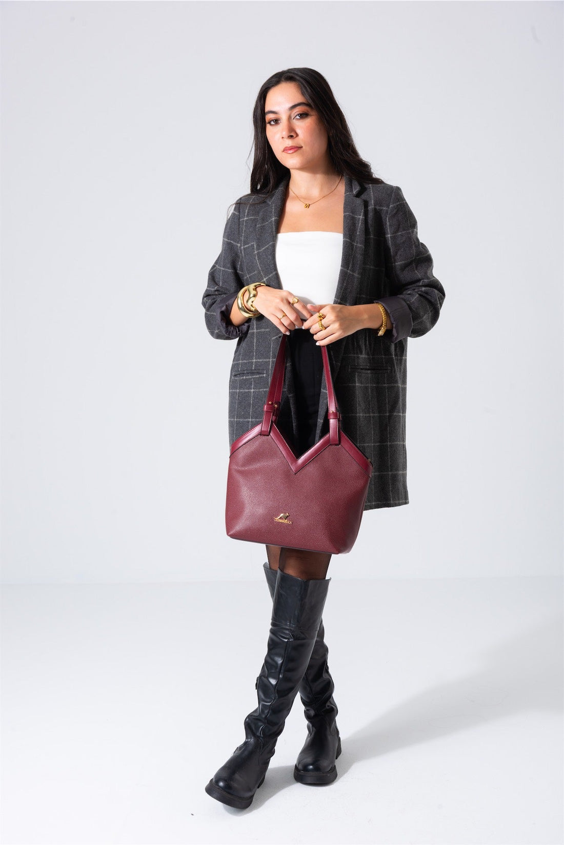 V-Cut Shoulder Bag-marron