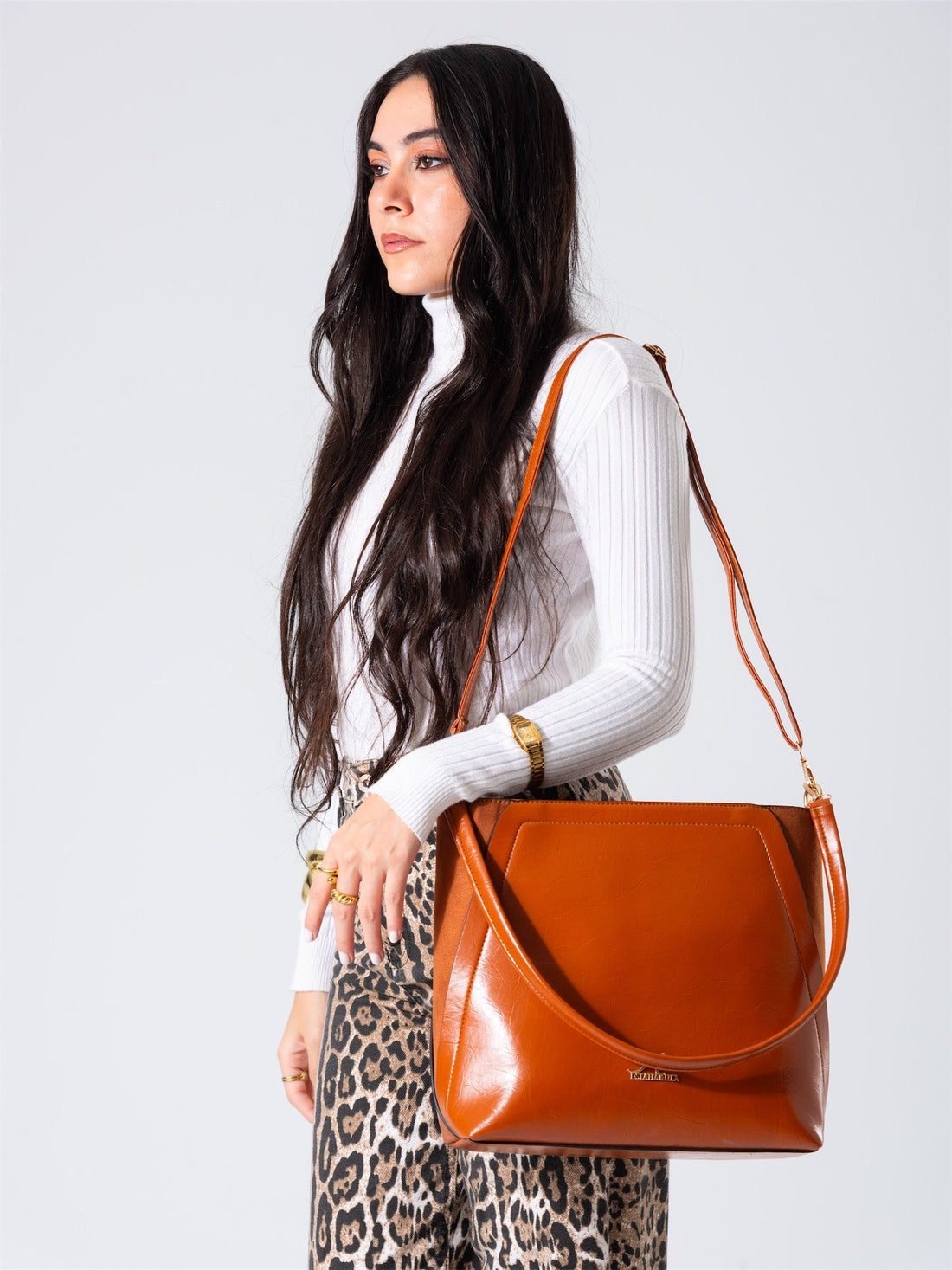 Minimal Shape Shoulder Bag-camel