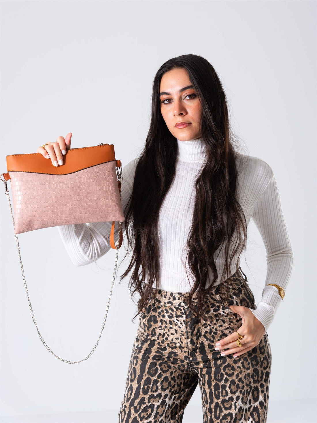 Metallic Texture Clutch-Powder Pink