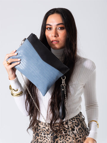 Metallic Texture Clutch-baby blue