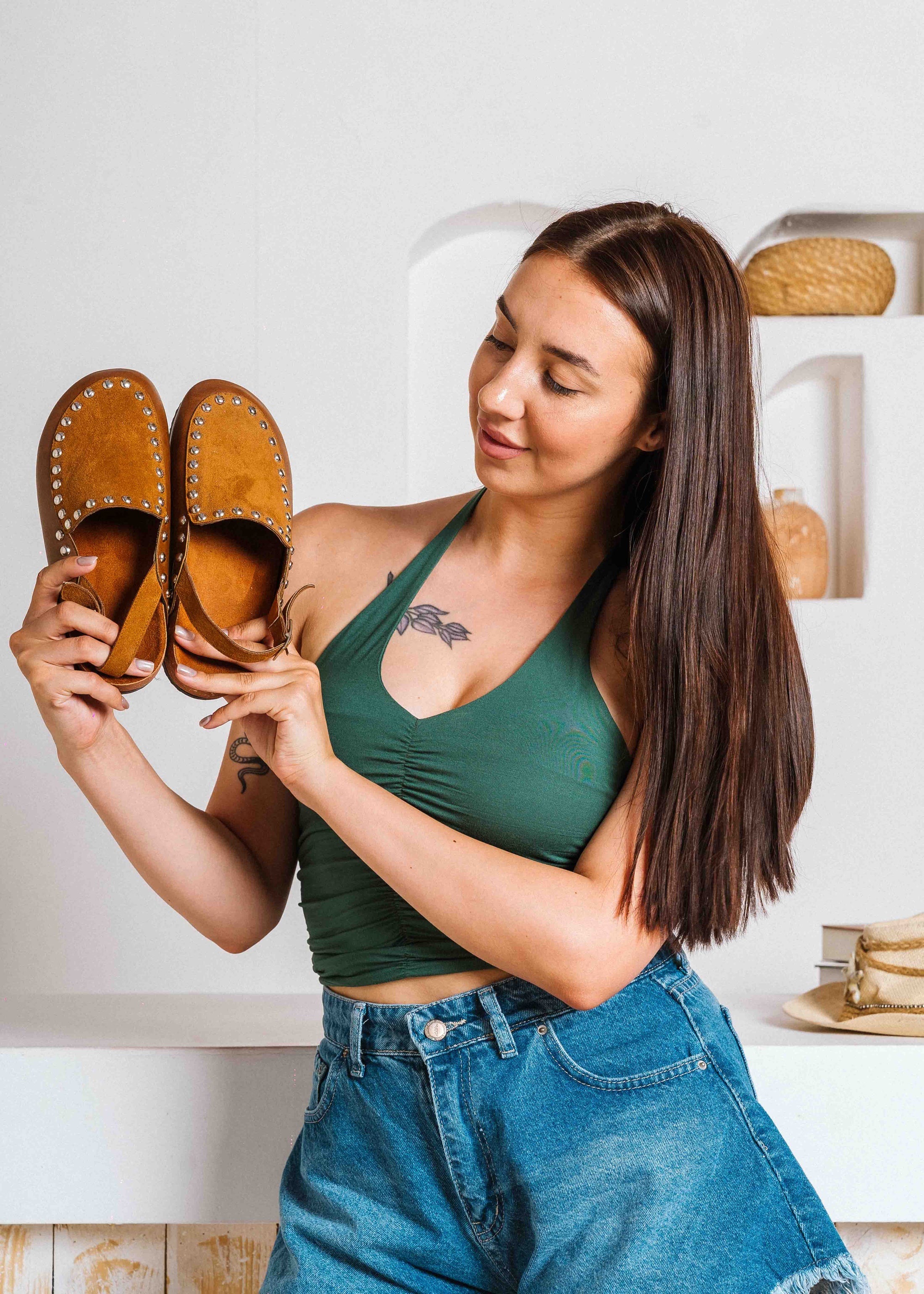 Chic Studded Slingback Clogs - camel