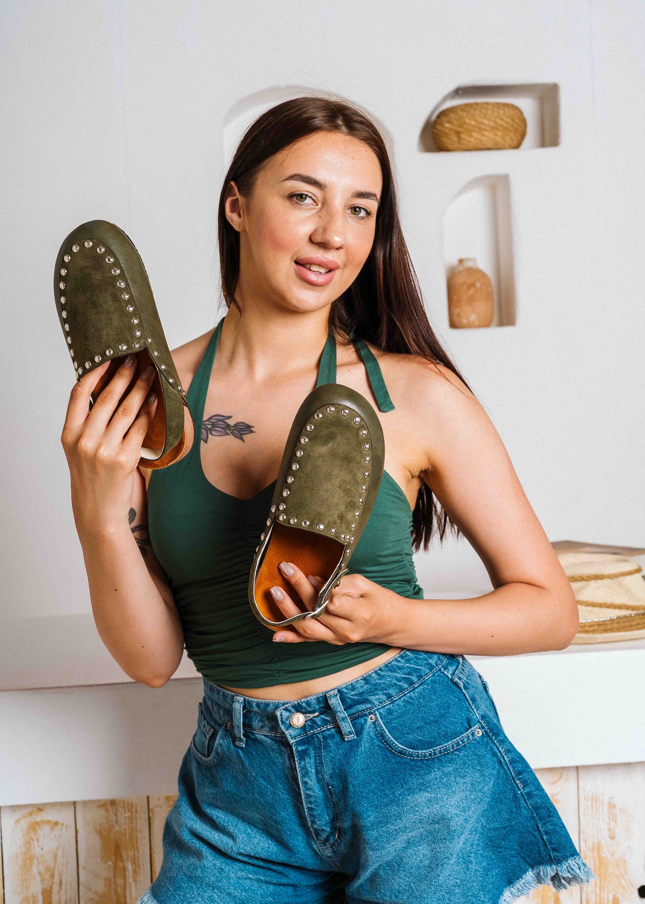 Chic Studded Slingback Clogs - olive