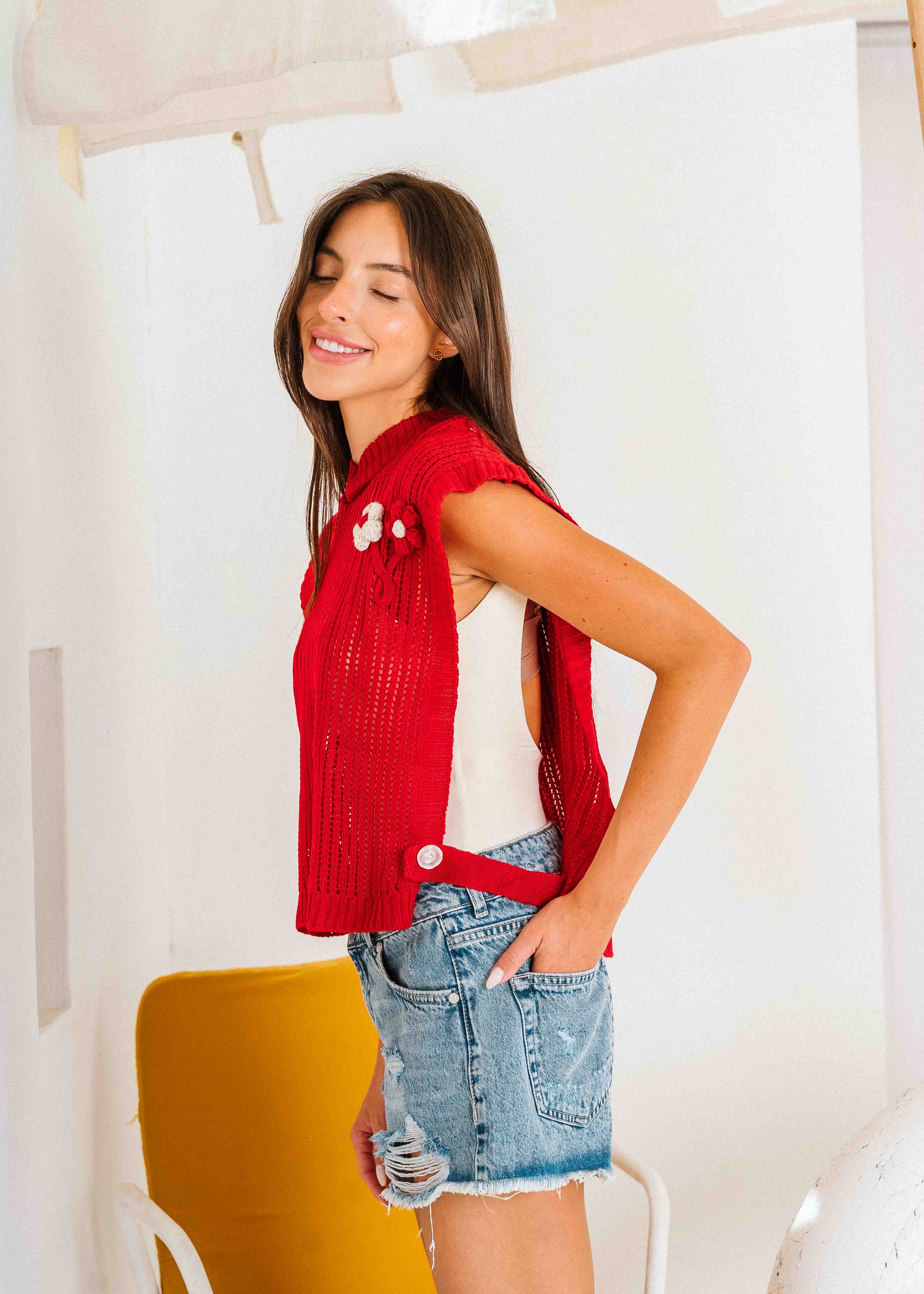 Crochet Flower Knit Vest - red