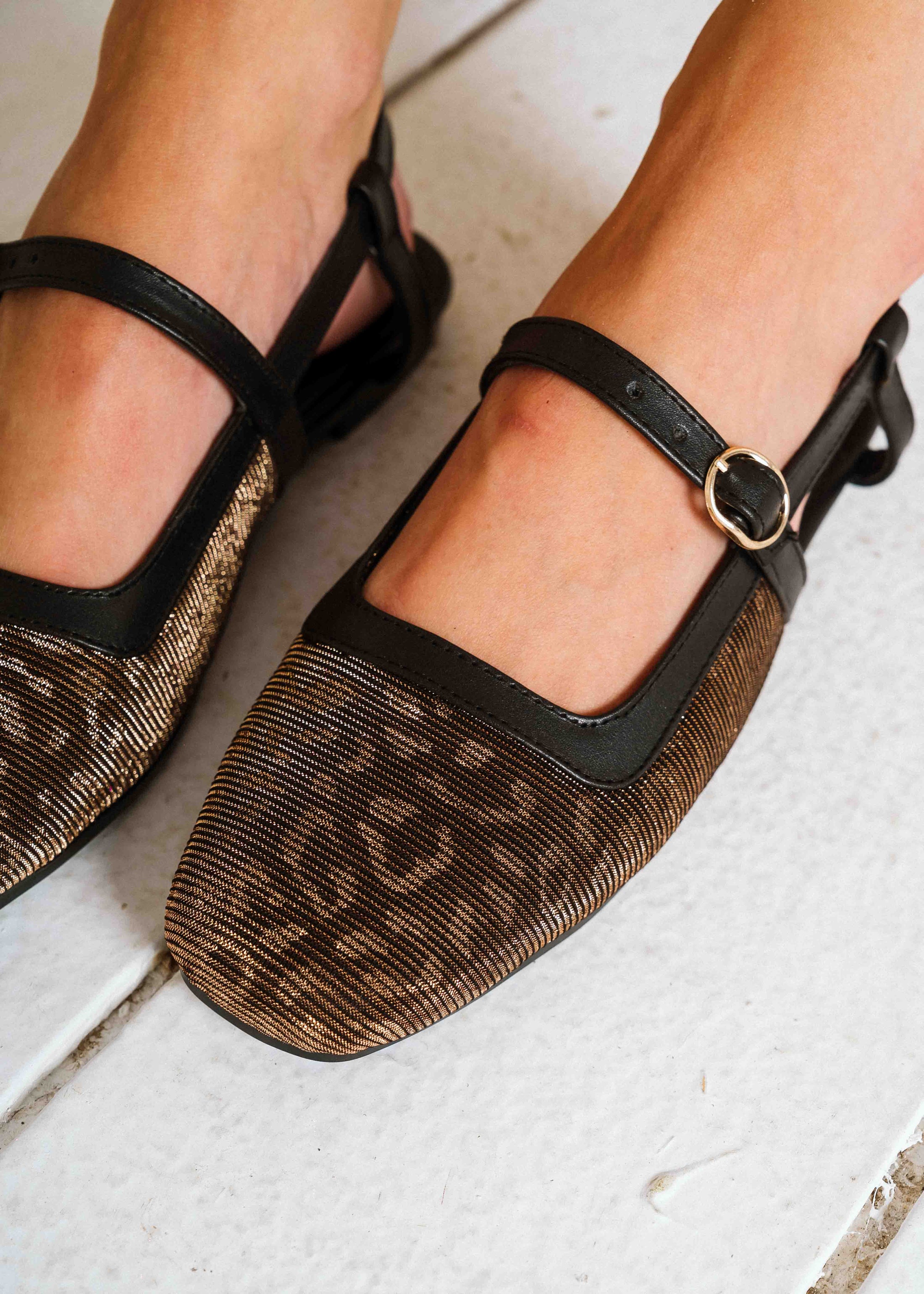 Textured Metallic Slingback Flats - gold
