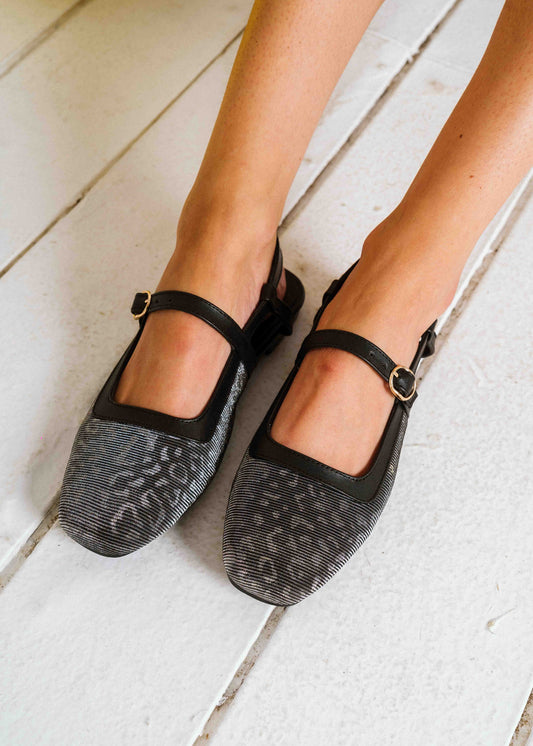 Textured Metallic Slingback Flats - silver