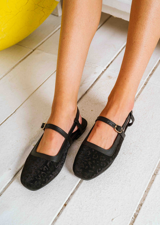 Textured Metallic Slingback Flats - black