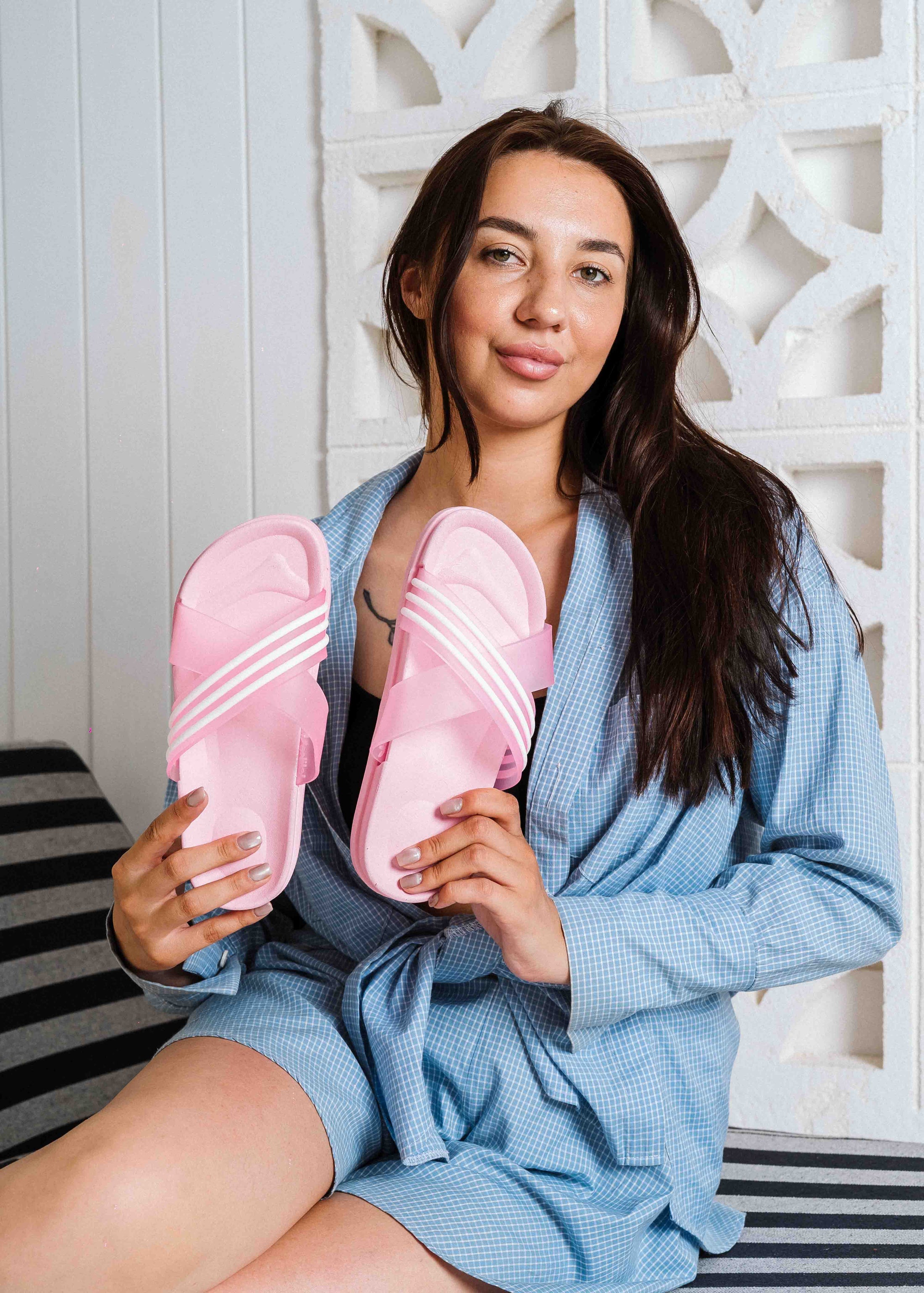 Women's Striped Cross-Strap Slide - pink