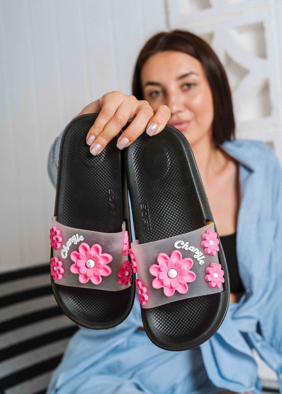 Soft Cushion Floral Summer Slides - black