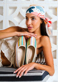 Load image into Gallery viewer, Sharp Woven Patterned Flats - green
