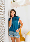 Load image into Gallery viewer, Crochet Flower Knit Vest - blue
