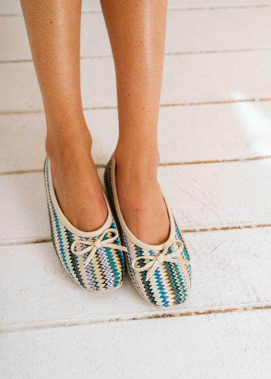 Woven Bow-Detail Ballet Flats - blue