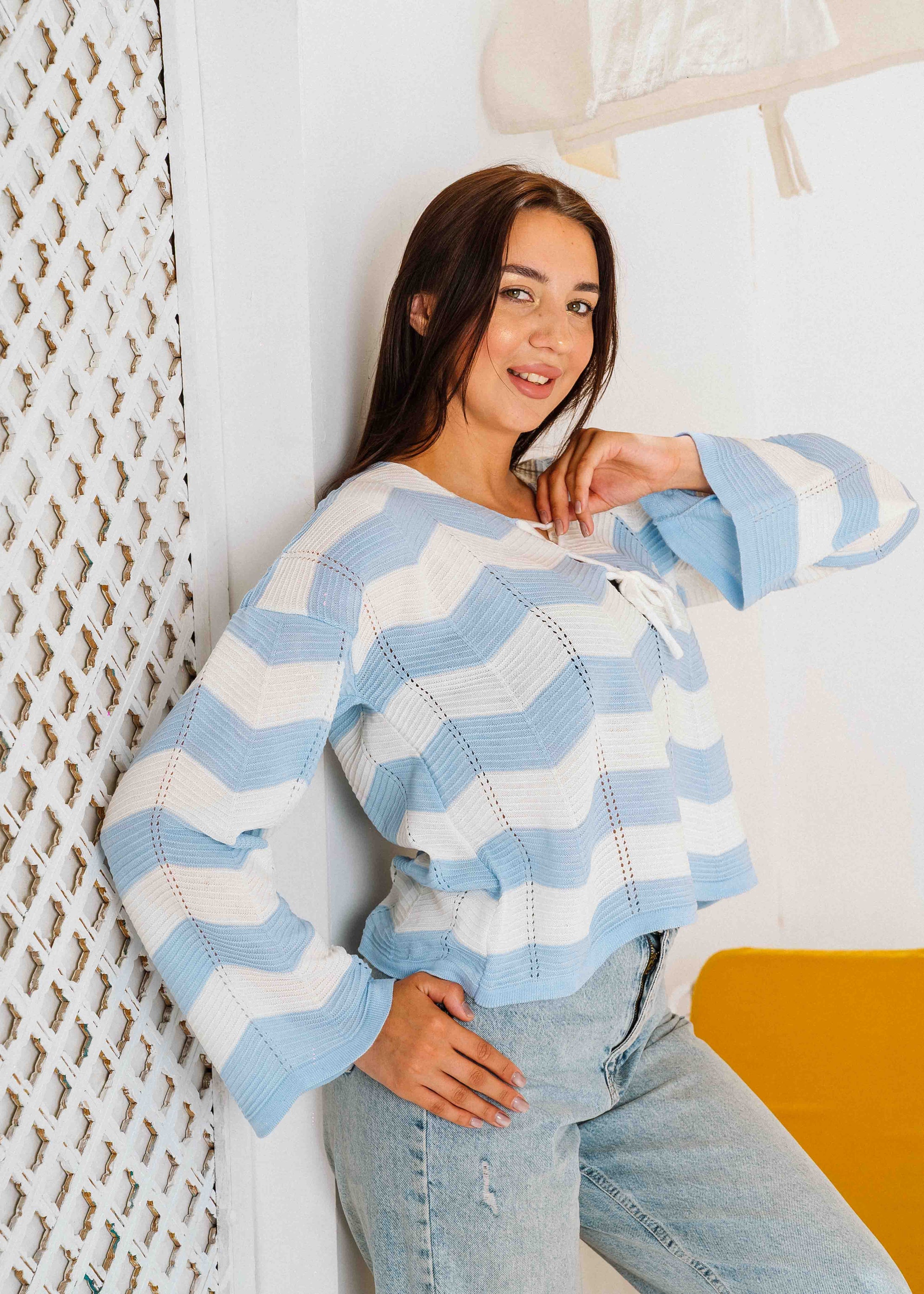 Coastal Chevron Knit Sweate - blue
