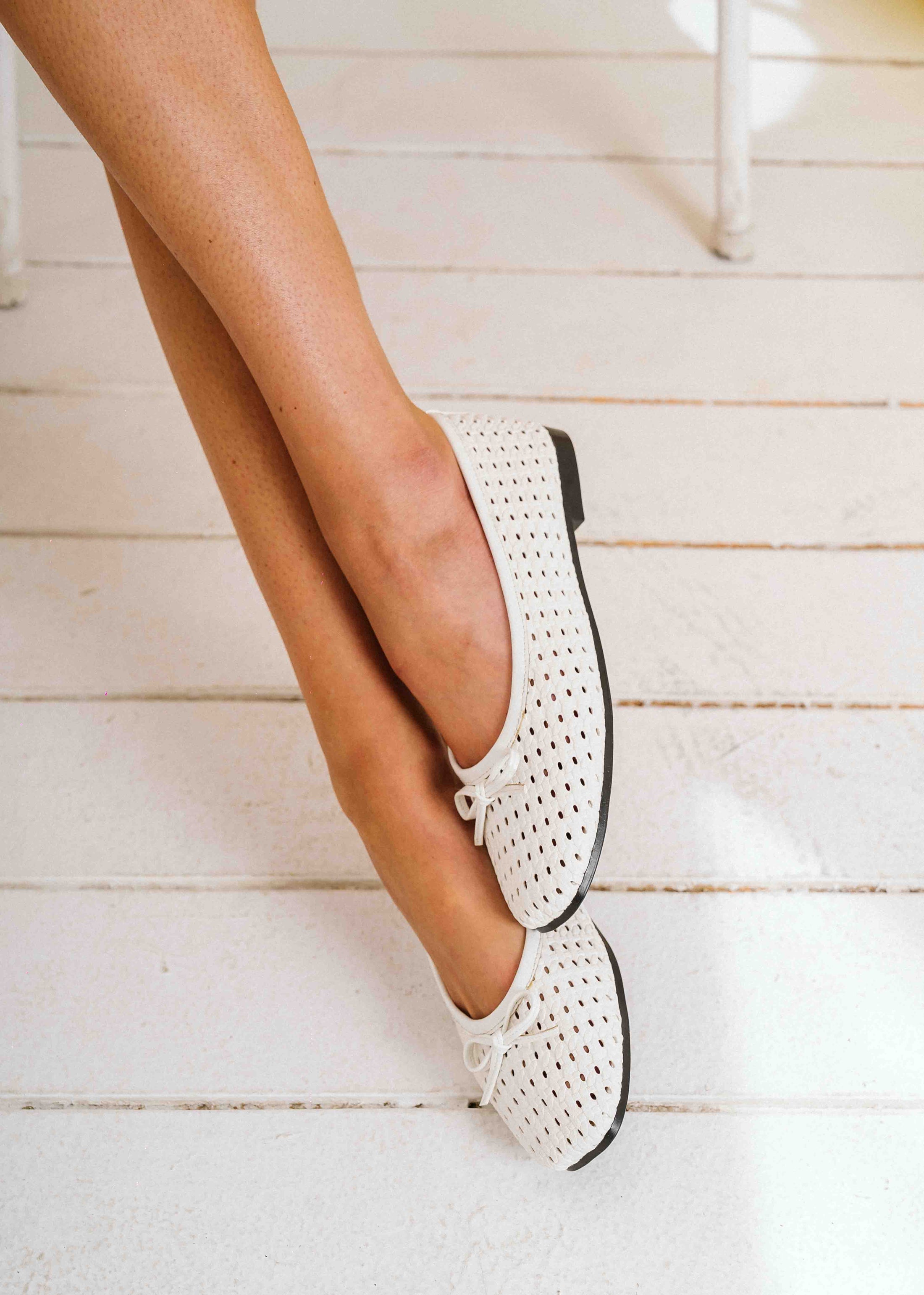 Braided Bow Ballet Flats - white