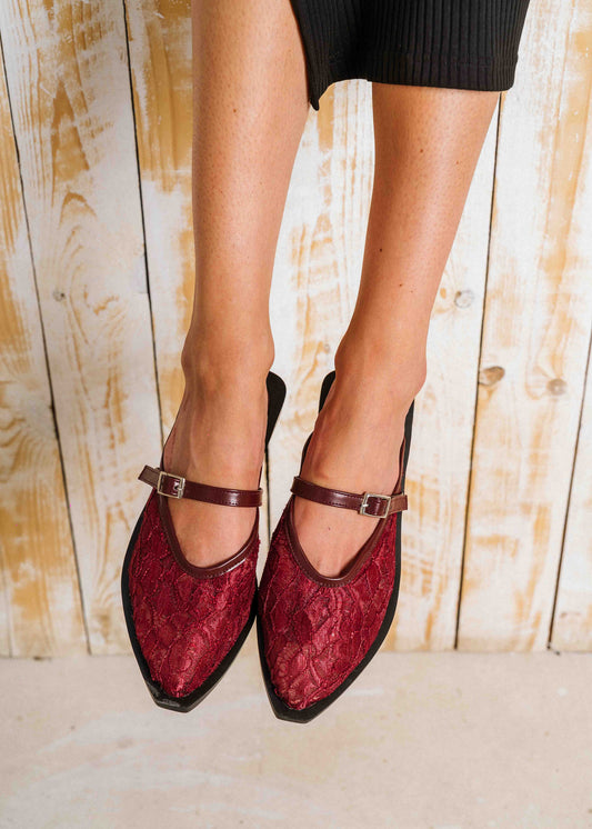 Elegance Floral Lace Mules - maroon