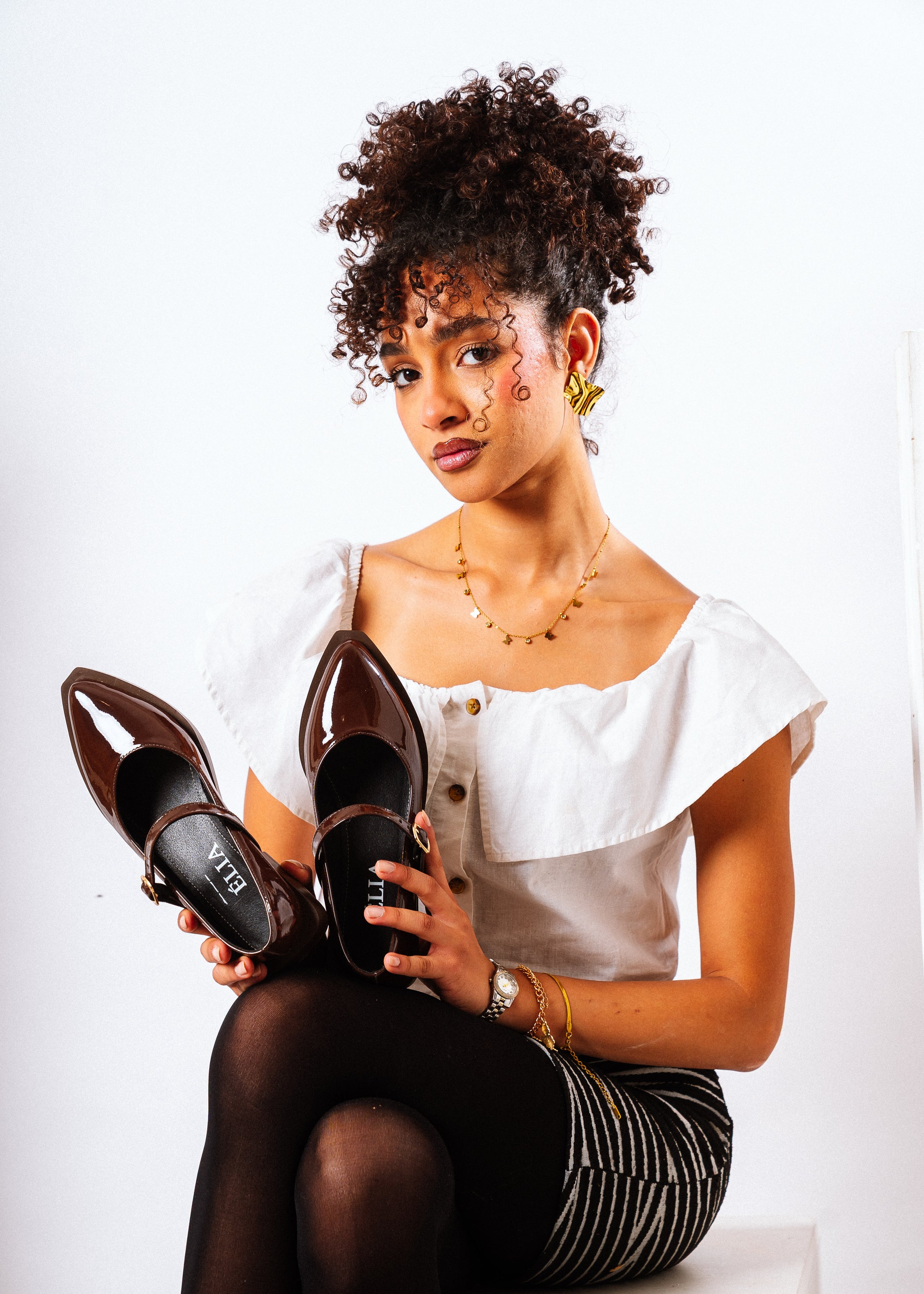 Elia Chic Square Toe Flat - brown