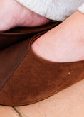 Load image into Gallery viewer, Mixed-Texture Minimalist Clogs - brown
