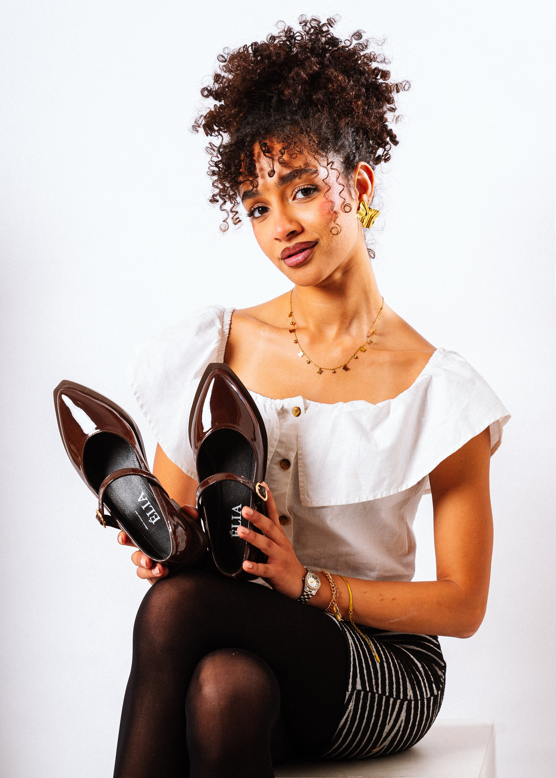 Elia Chic Square Toe Flat - brown