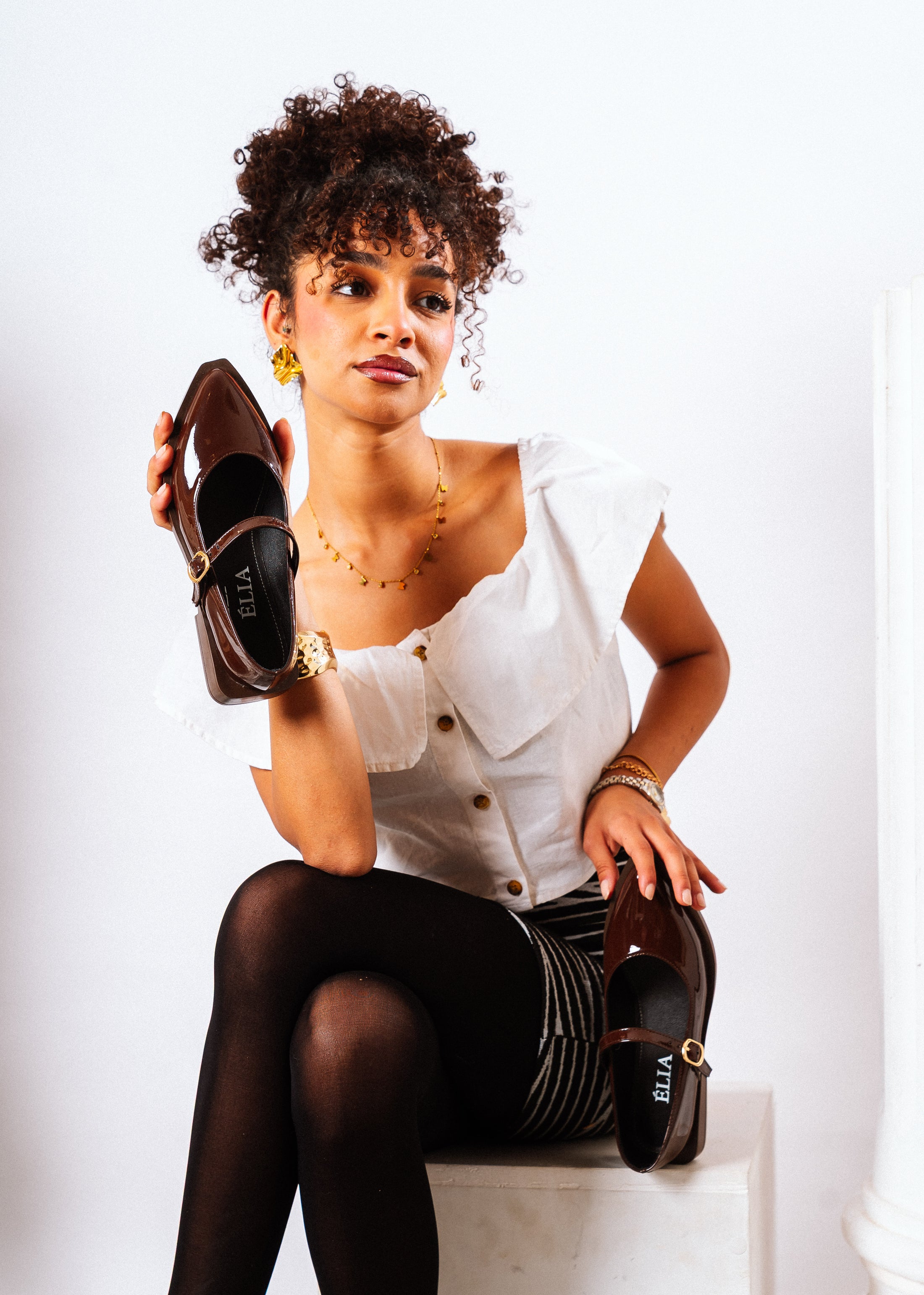Elia Chic Square Toe Flat - brown