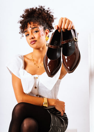 Elia Chic Square Toe Flat - brown