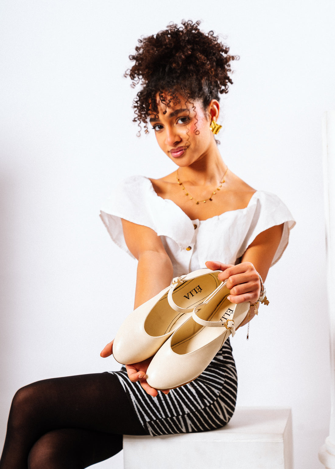 Essential Round-Toe Flats - beige