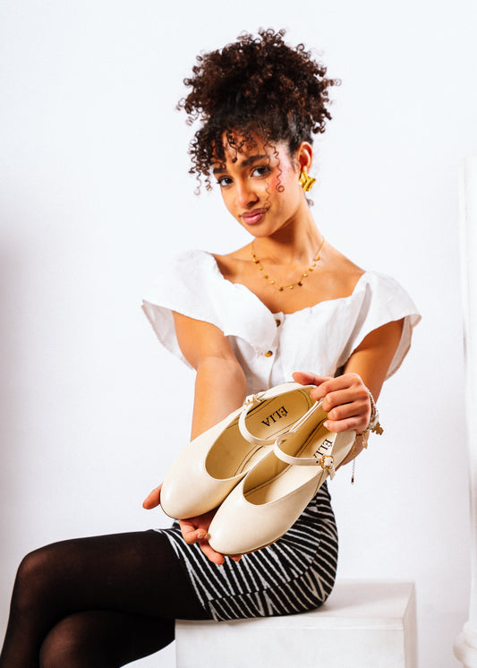 Essential Round-Toe Flats - beige