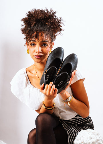 Essential Round-Toe Flats - black