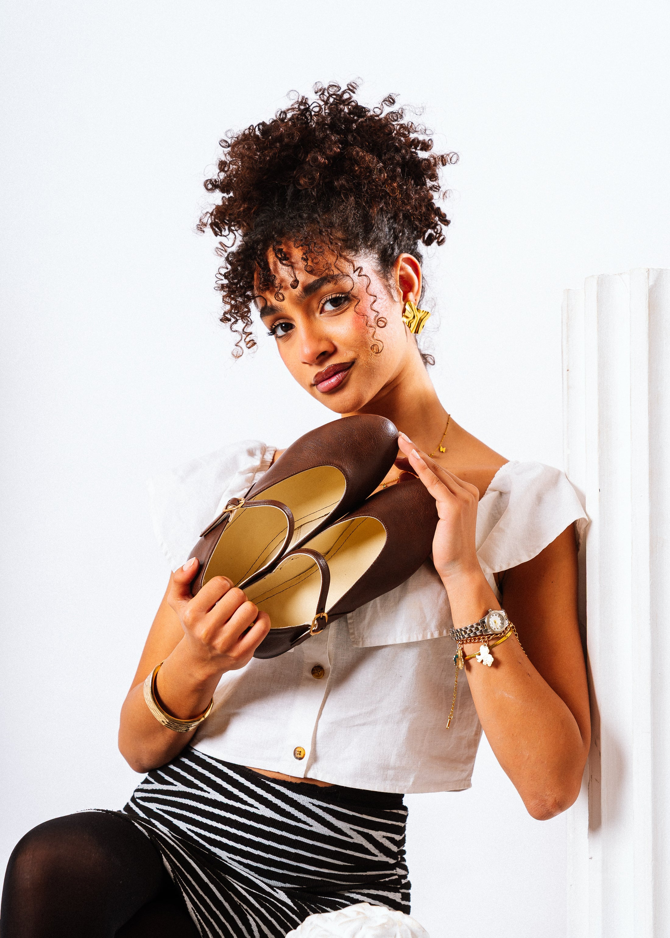 Essential Round-Toe Flats - brown