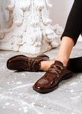 Load image into Gallery viewer, Classic Everyday Oxford Flats - brown
