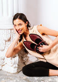 Load image into Gallery viewer, Square-Tip Pointed Flats - maroon
