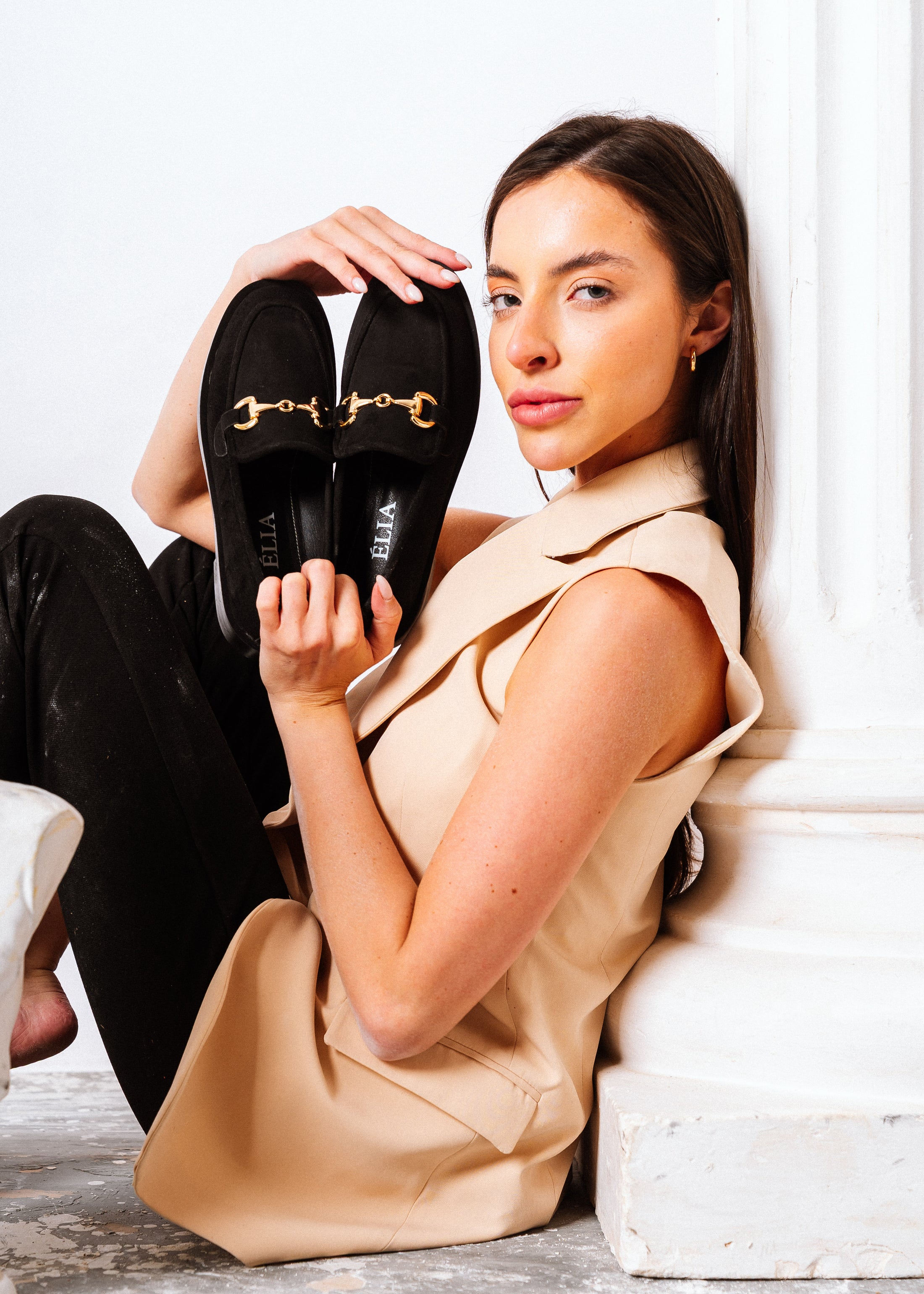The Suede Heritage Flat - black